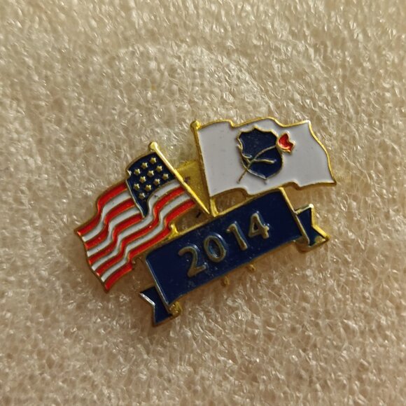Vintage USA & National Law Enforcement Memorial Flag Lapel Hat Pin - Picture 1 of 1